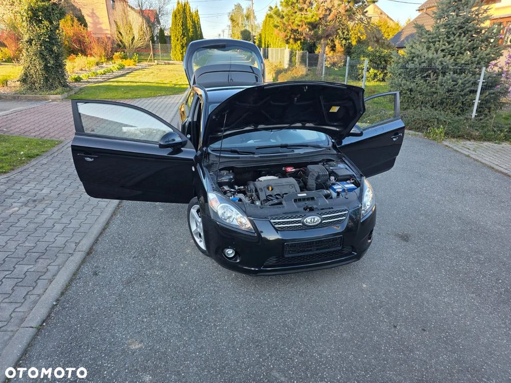 Kia Ceed 1.6 CVVT LX - 1