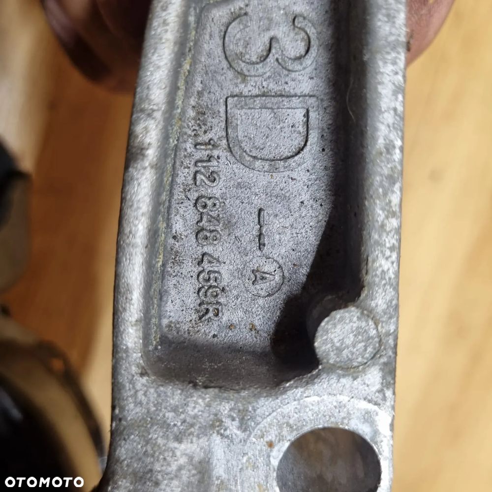 Łapa poduszka silnika renault kadjar 1.5 dci  112848459R - 3