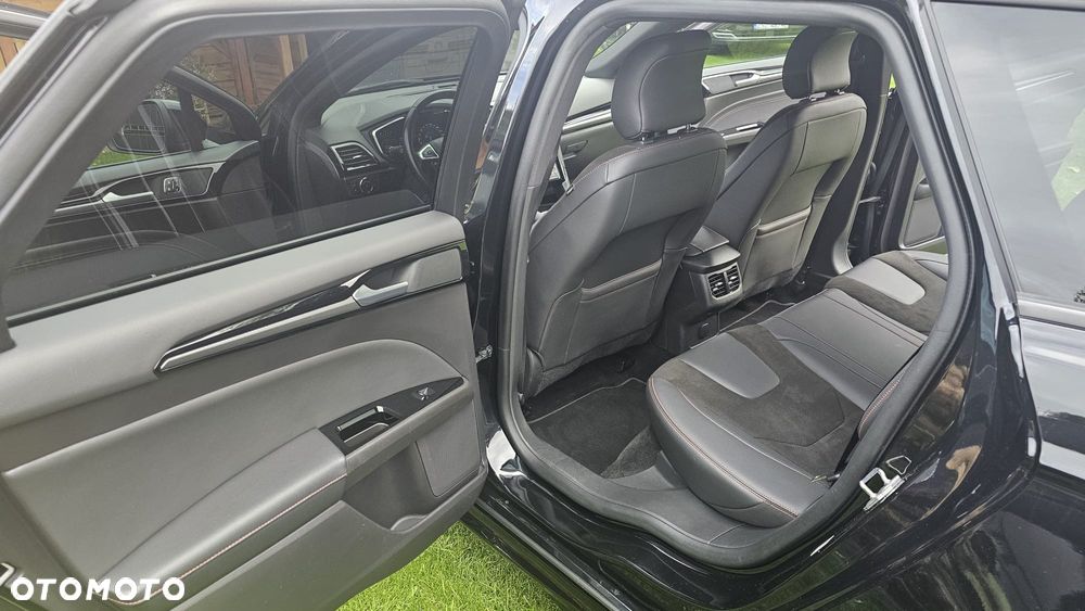 Ford Mondeo 2.0 EcoBlue ST-Line - 12