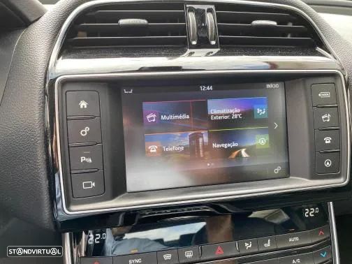 Jaguar XE 2.0 D R-Sport Aut. - 20