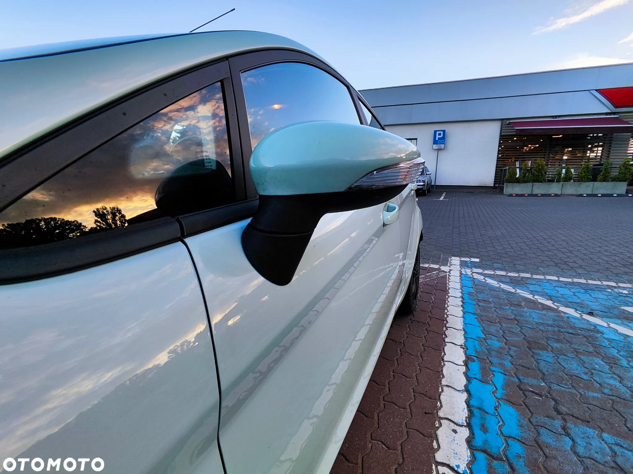Ford Fiesta 1.4 Trend - 21