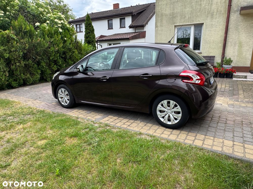 Peugeot 208 1.4 HDi Active Pack - 2
