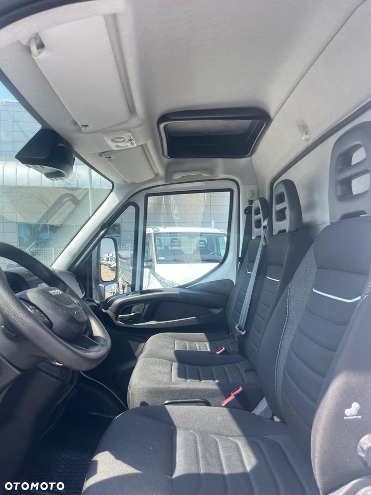 Iveco 70C18A8 Kabina Sypialna z Ogrzewaniem Automat Firanka Winda 1000KG! - 19