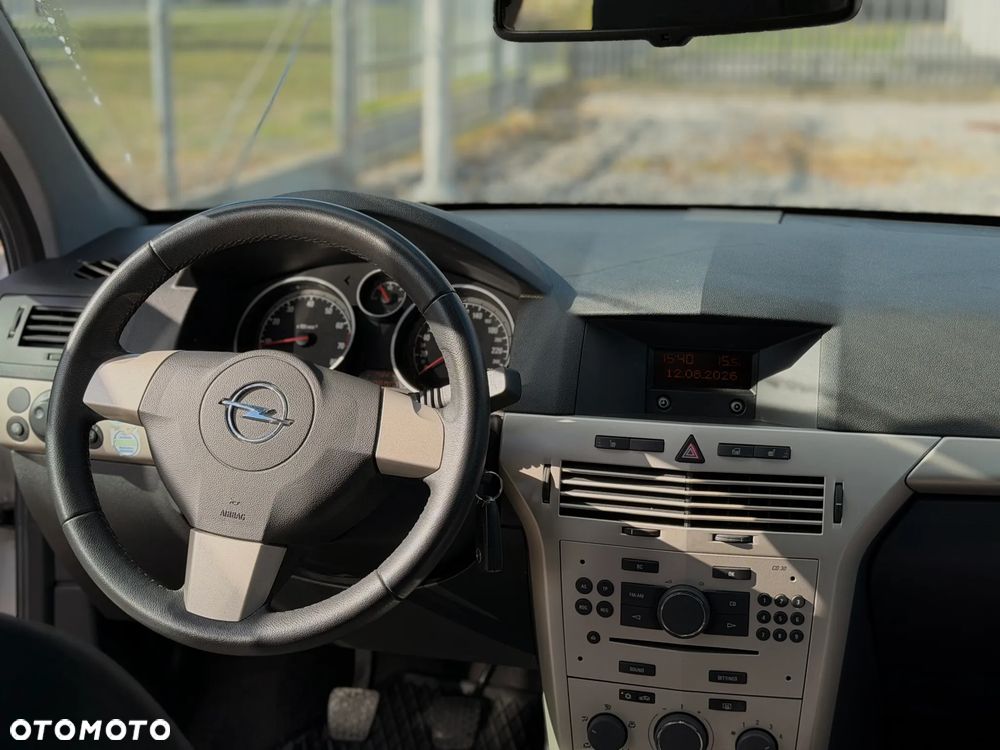 Opel Astra - 10