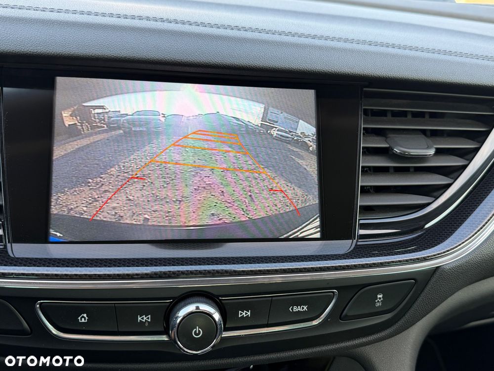 Opel Insignia - 16