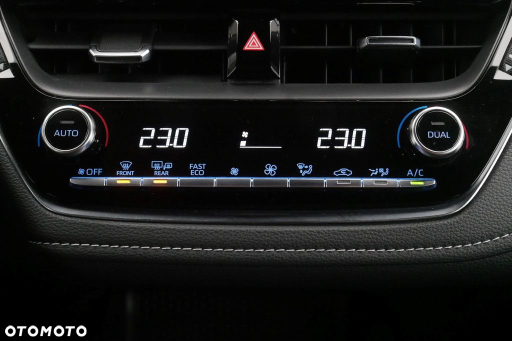 Toyota Corolla - 19