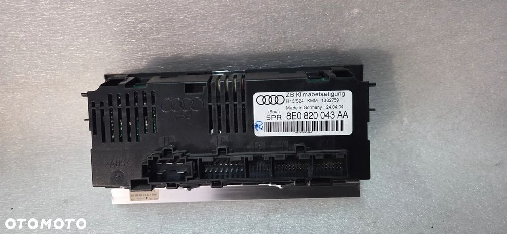 Panel klimatyzacji Audi A4 B6 -043AA - 3