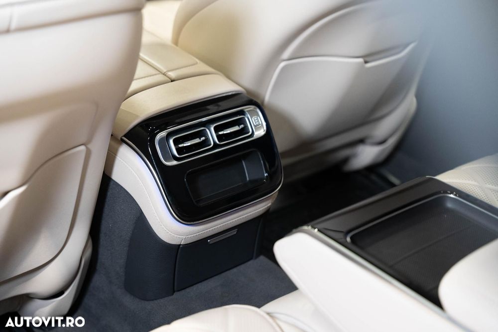 Mercedes-Benz S - 22