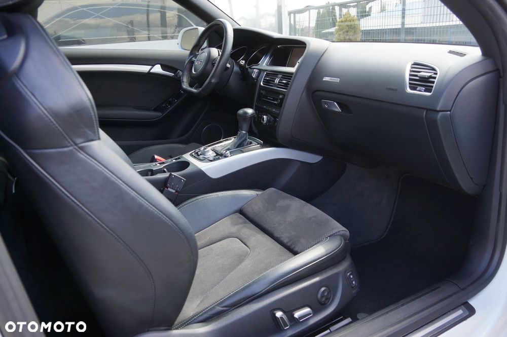 Audi A5 Cabrio 2.0 TDI DPF multitronic - 31
