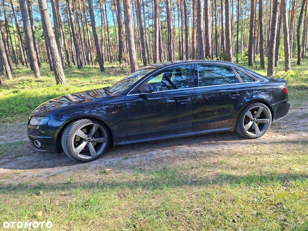 Audi A4 Limousine - 3