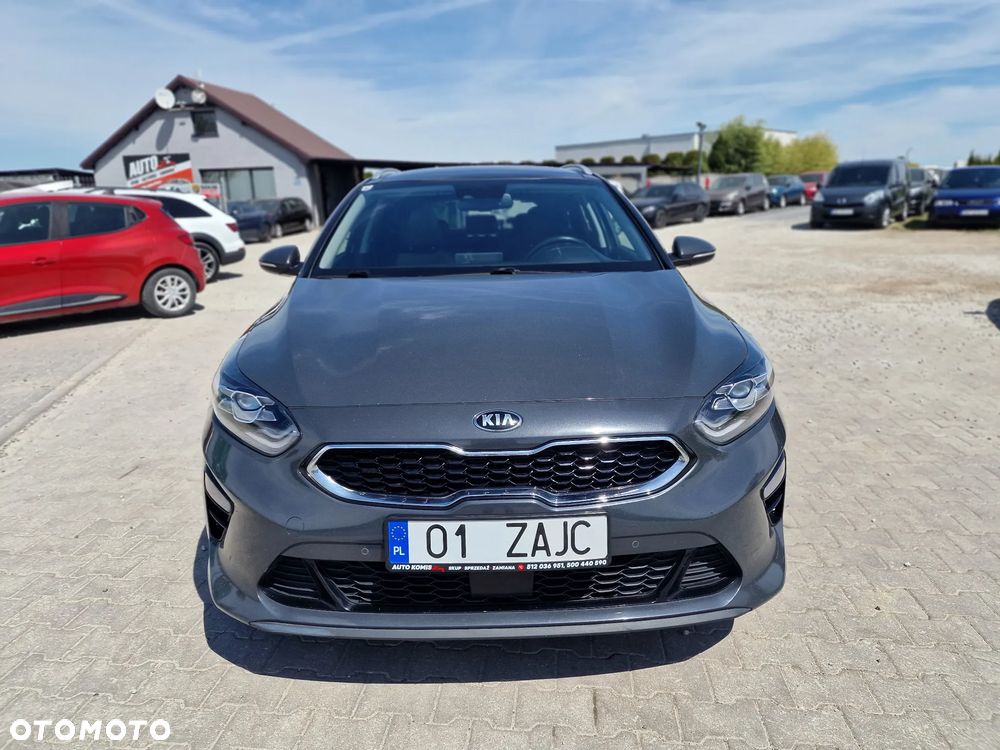 Kia Ceed 1.6 CRDi Eco-Dynamics+ (48V Mild-Hybrid) DCT7 Platinum Edition - 5