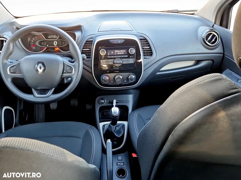 Renault Captur - 12
