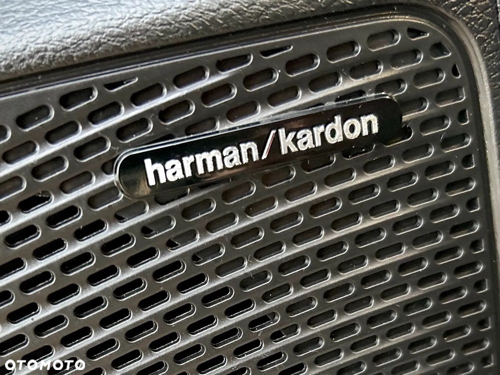 Chrysler Pacifica - 20