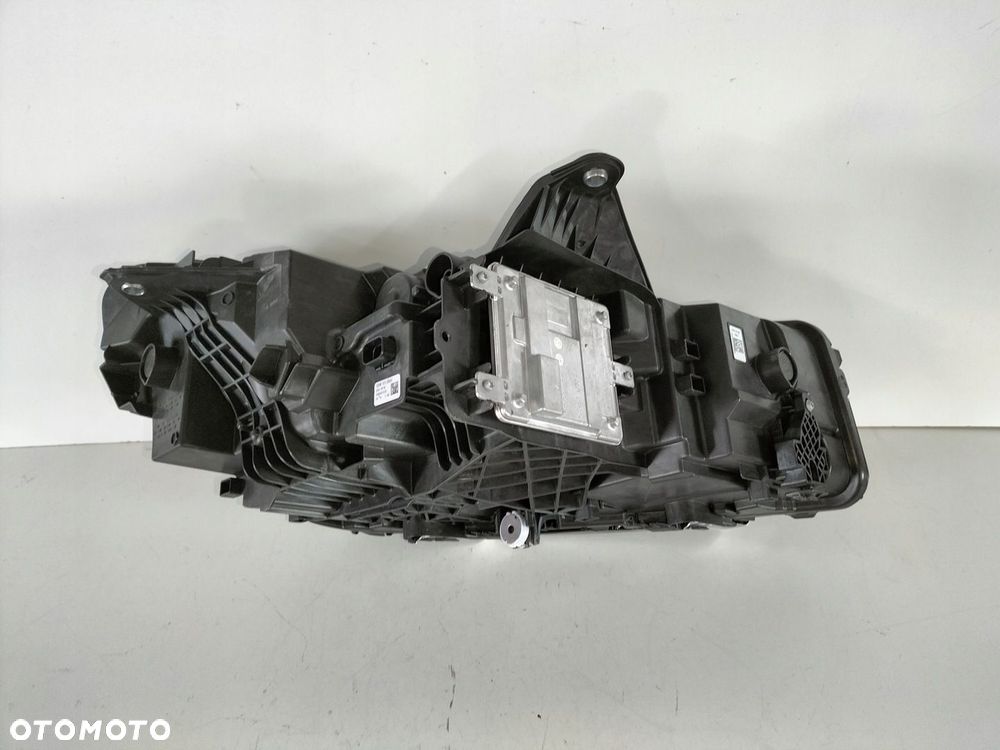 Lampa przednia lewa BMW 2 U06 ACTIVE TOURER 21- - 5
