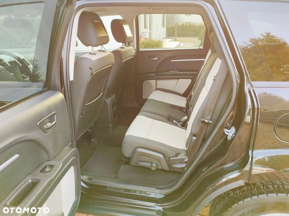 Dodge Journey - 15
