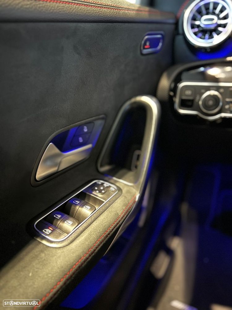 Mercedes-Benz CLA 180 d Shooting Brake AMG Line Aut. - 25