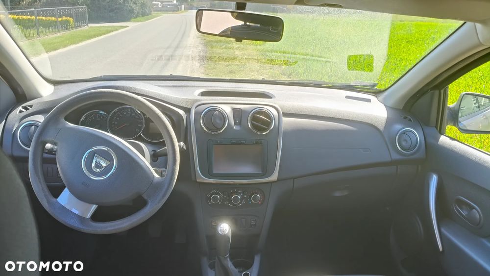 Dacia Sandero - 11
