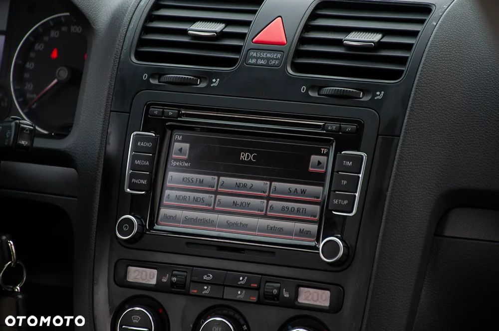 Volkswagen Golf 1.6 United - 25