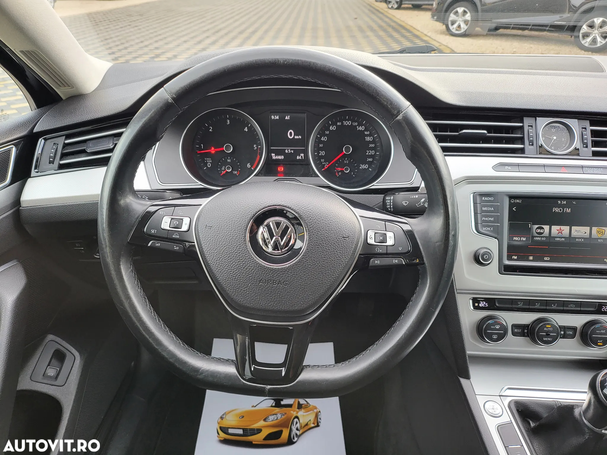 Volkswagen Passat 1.6 TDI (BlueMotion Technology) Comfortline - 10