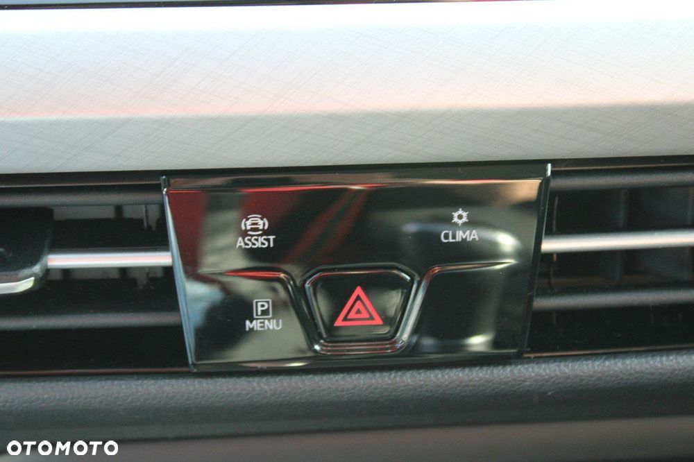 Volkswagen Golf - 21