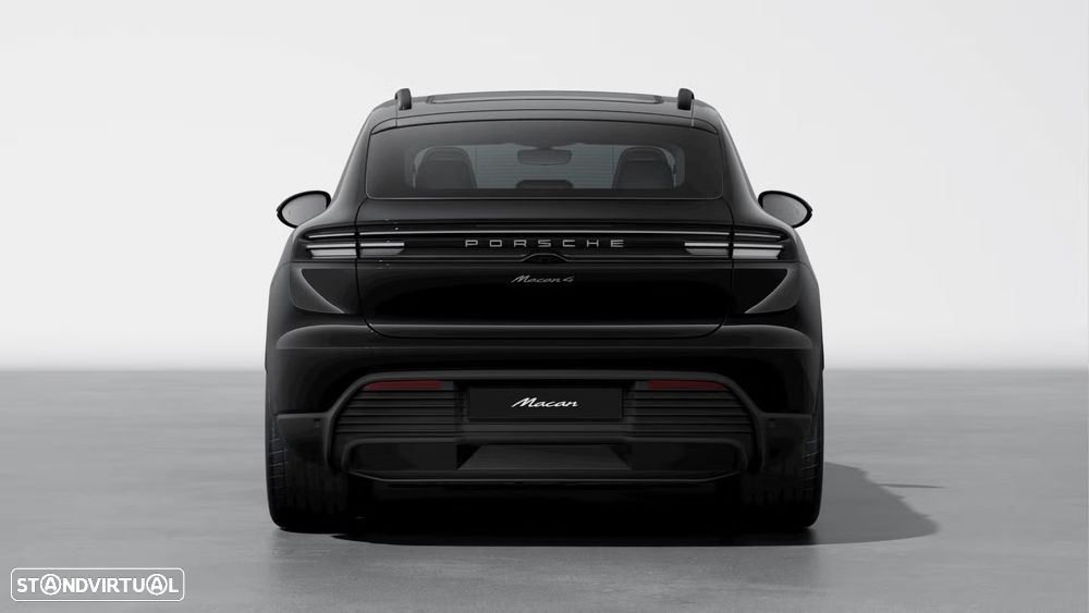 Porsche Macan Electric 4 - 17