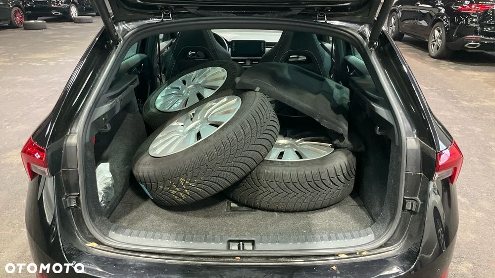 Skoda Scala 1.5 TSI Monte Carlo DSG - 6