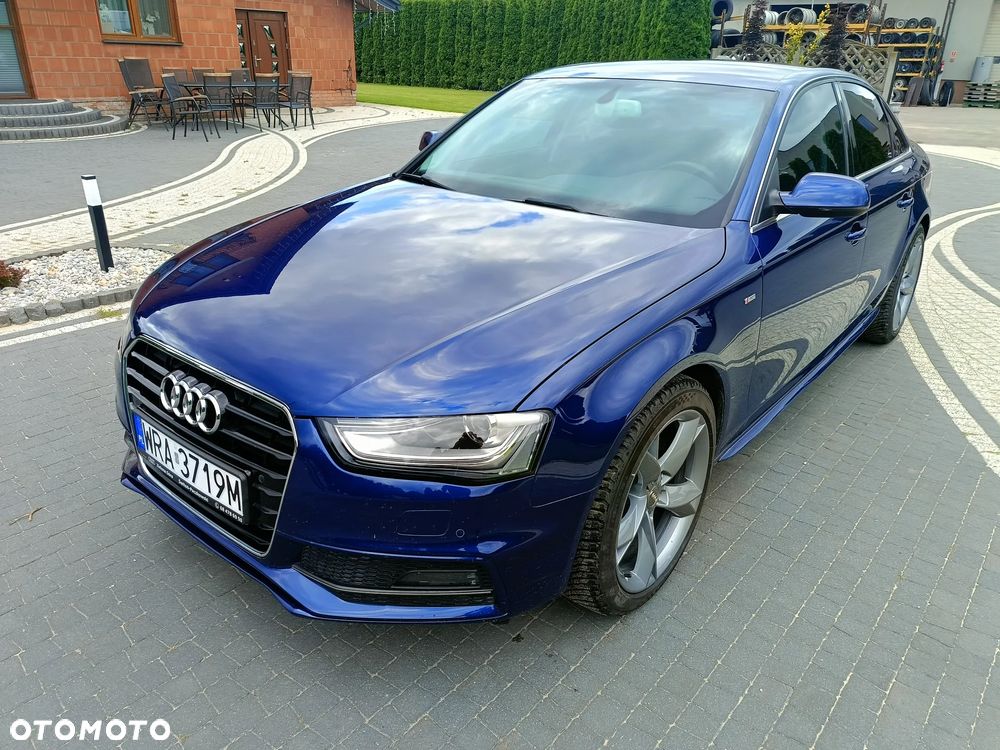 Audi A4 Limousine - 4