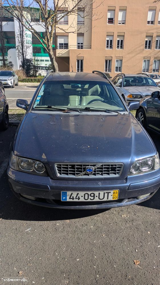 Volvo V40 - 1