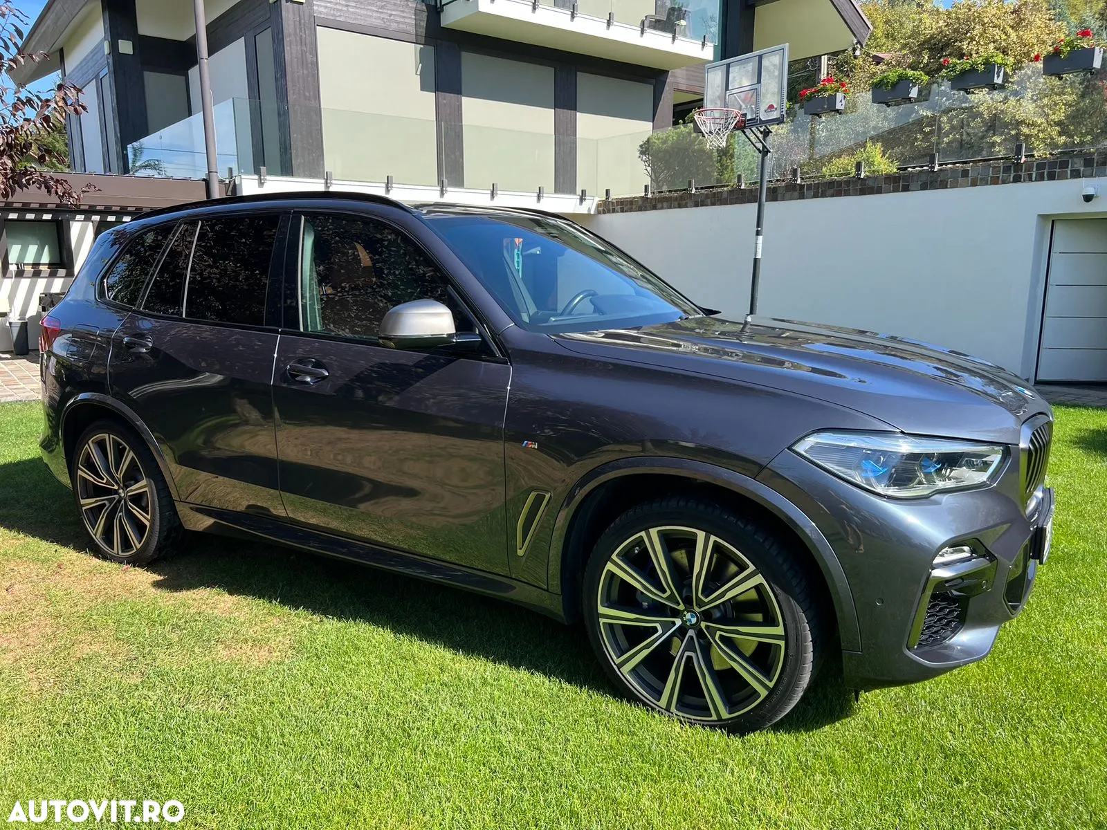 BMW X5 M M50d - 9