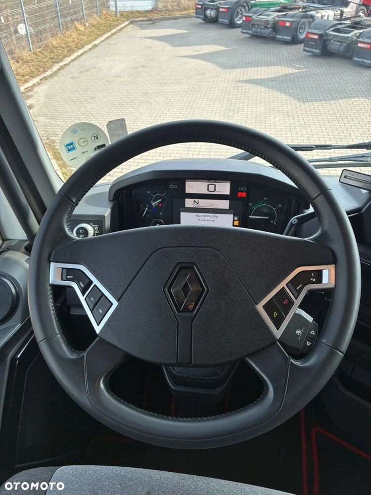 Renault T480 EVO High Sleeper Cab - 8