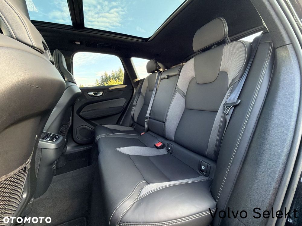 Volvo XC 60 2025