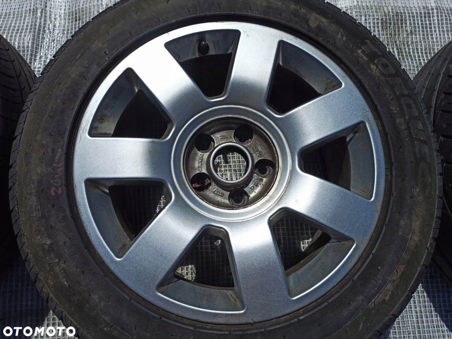 A8 ALUFELGI FELGI 17" 5x112 ET43 8Jx17 4E0601025S - 3