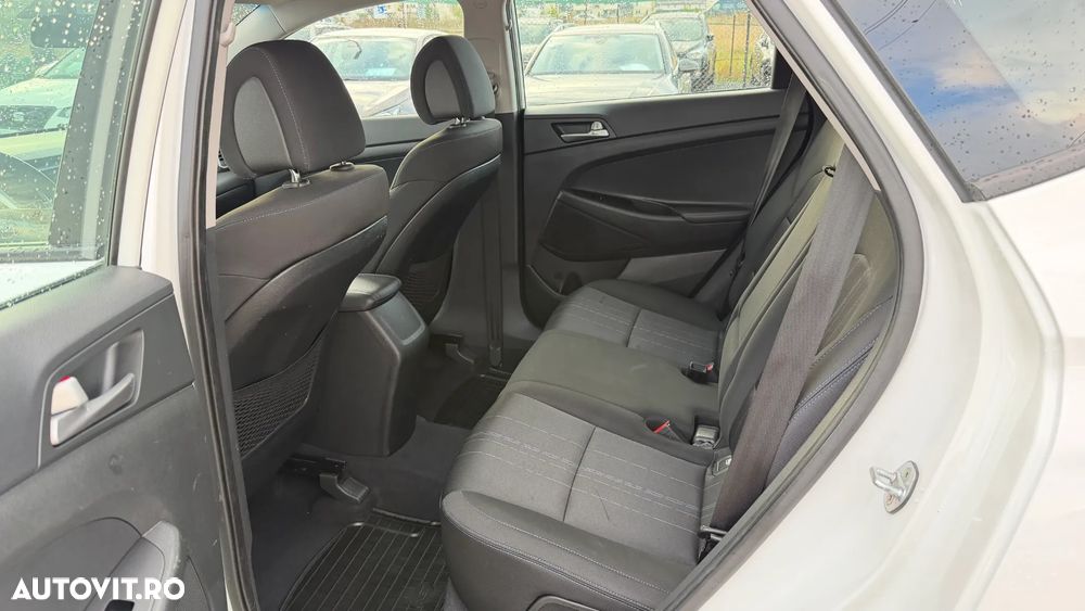 Hyundai Tucson blue 1.6 GDi 2WD Passion - 14