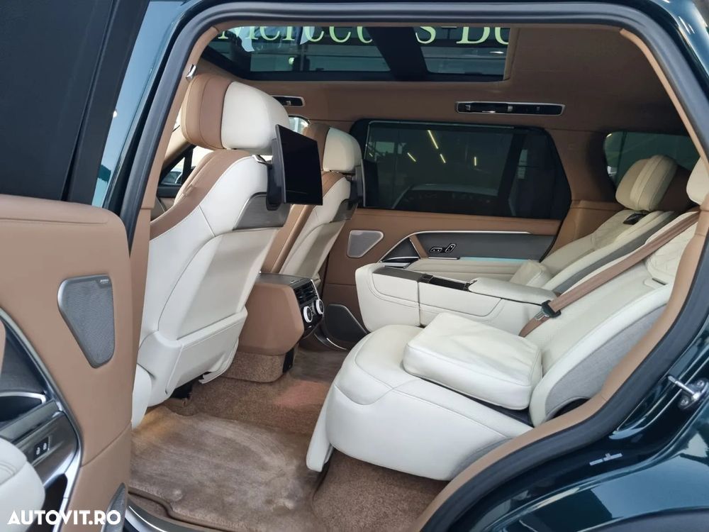 Land Rover Range Rover 4.4 V8 P530 LWB SV - 16