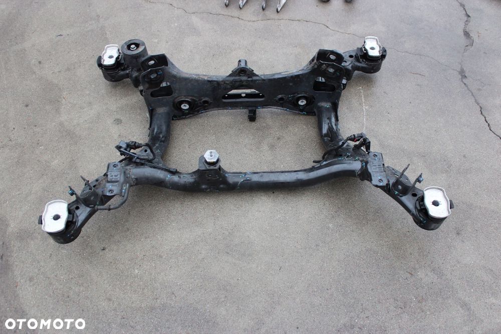 Wózek Sanki Tył AUDI Q7 4M Skrętne 4M0500025 - 2