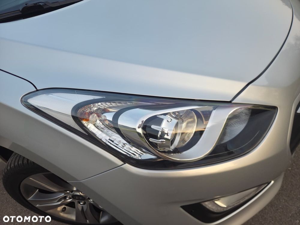 Hyundai i30 1.4 Family+ - 24