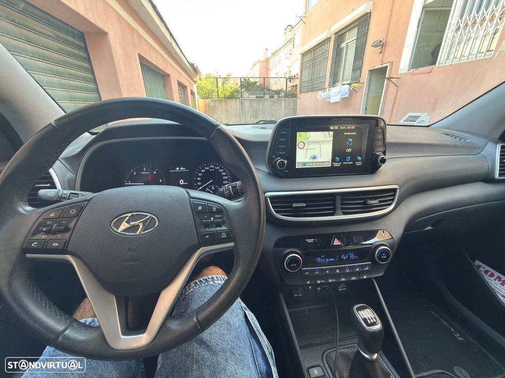 Hyundai Tucson 1.6 CRDi Premium +P.Pele+P.Style - 1
