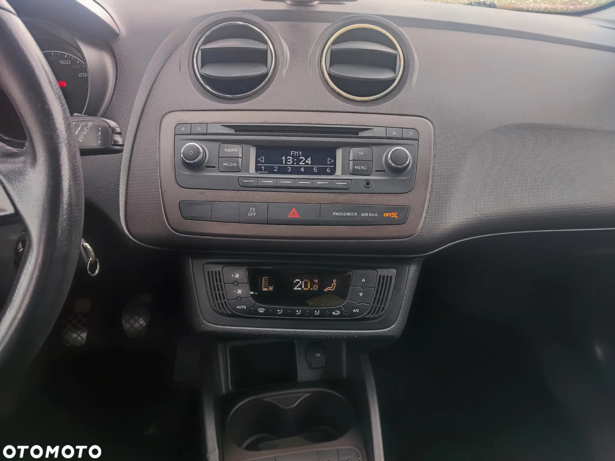 Seat Ibiza 1.4 16V Reference - 17