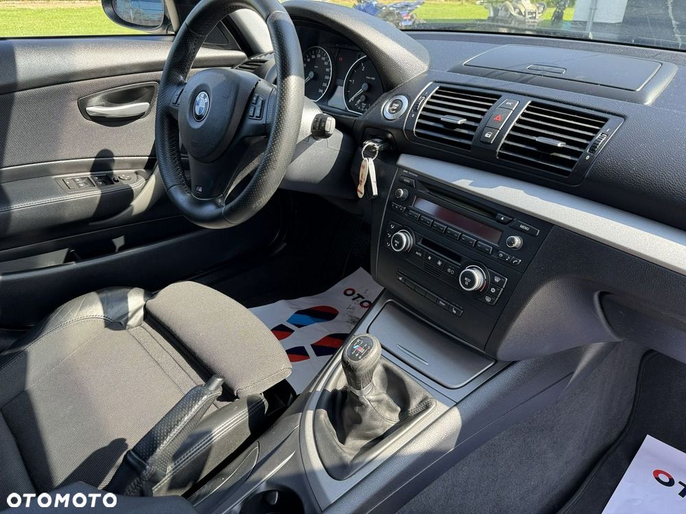 BMW Seria 1 118d DPF Edition Lifestyle - 28