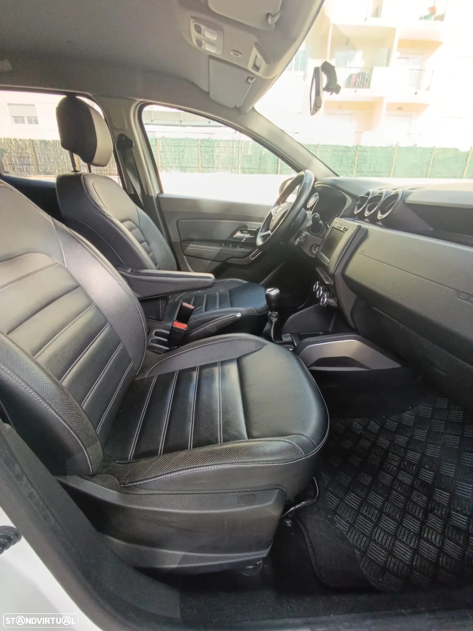 Dacia Duster 1.6 SCe Comfort Bi-Fuel - 19