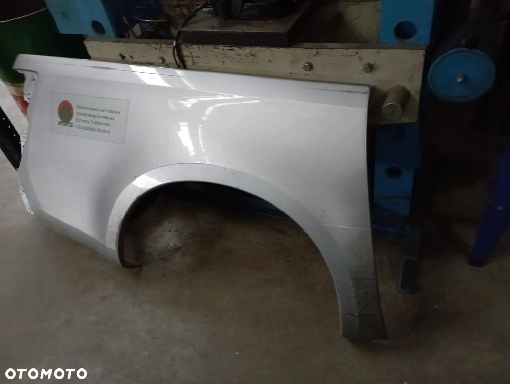 BOTNIK tylny prawy poszycie BŁOTNIKA prawy tył  ISUZU D-max III - 5