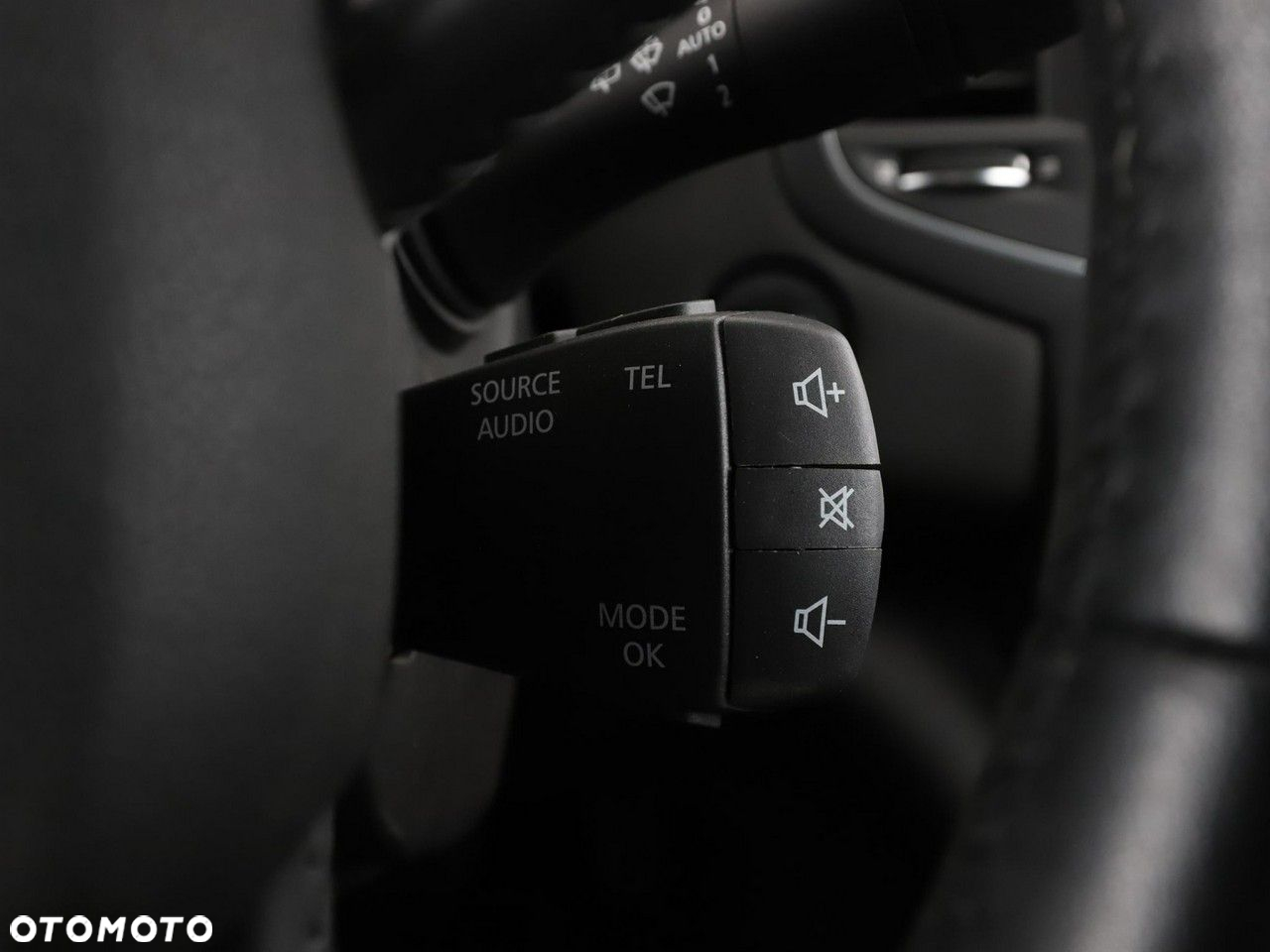 Renault Megane ENERGY dCi 110 EDC INTENS - 36