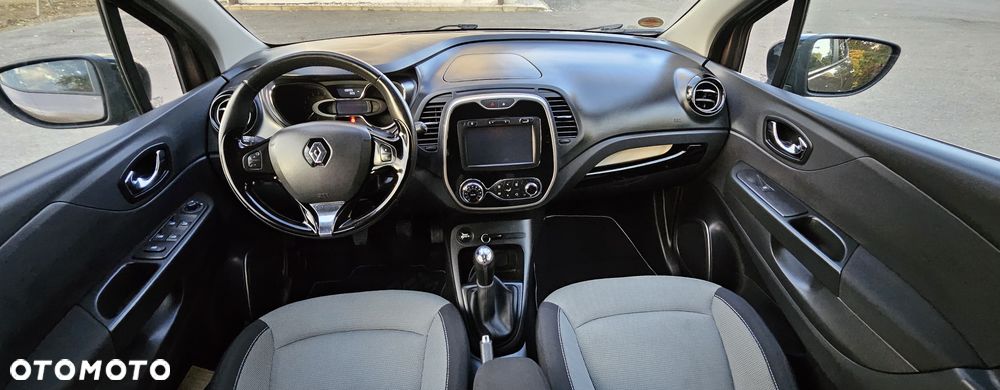 Renault Captur - 23