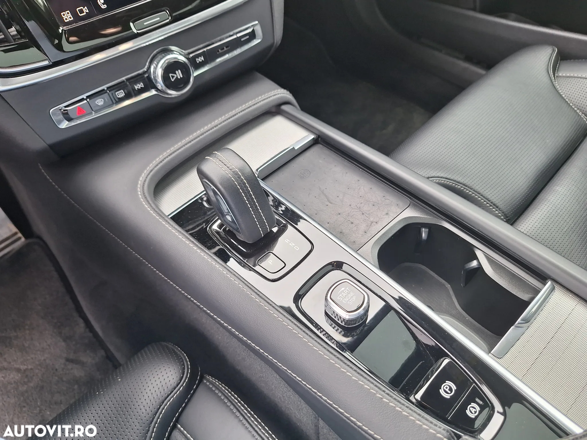 Volvo S90 B5 D AWD Geartronic RDesign - 29