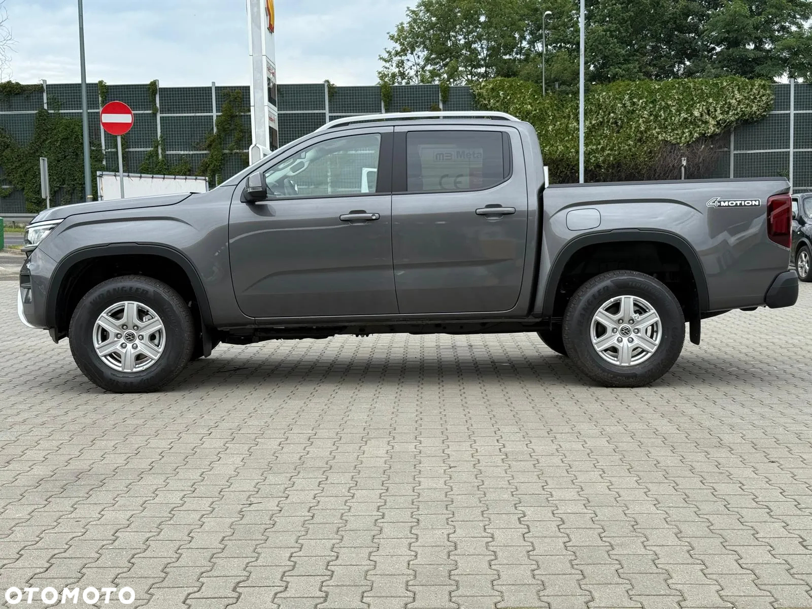 Volkswagen Amarok 2.0 TDI 4Mot Life - 5