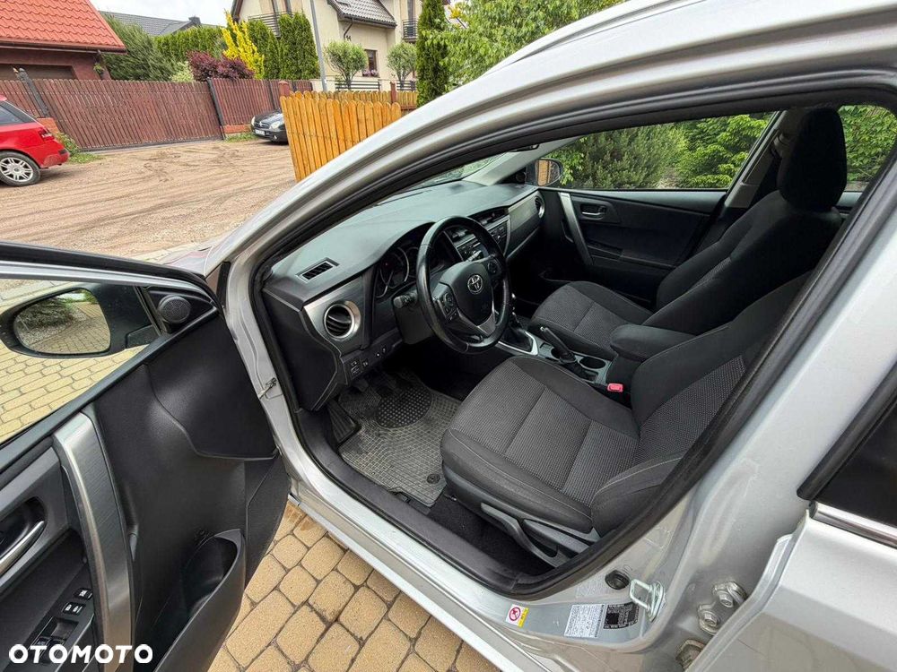 Toyota Auris - 7