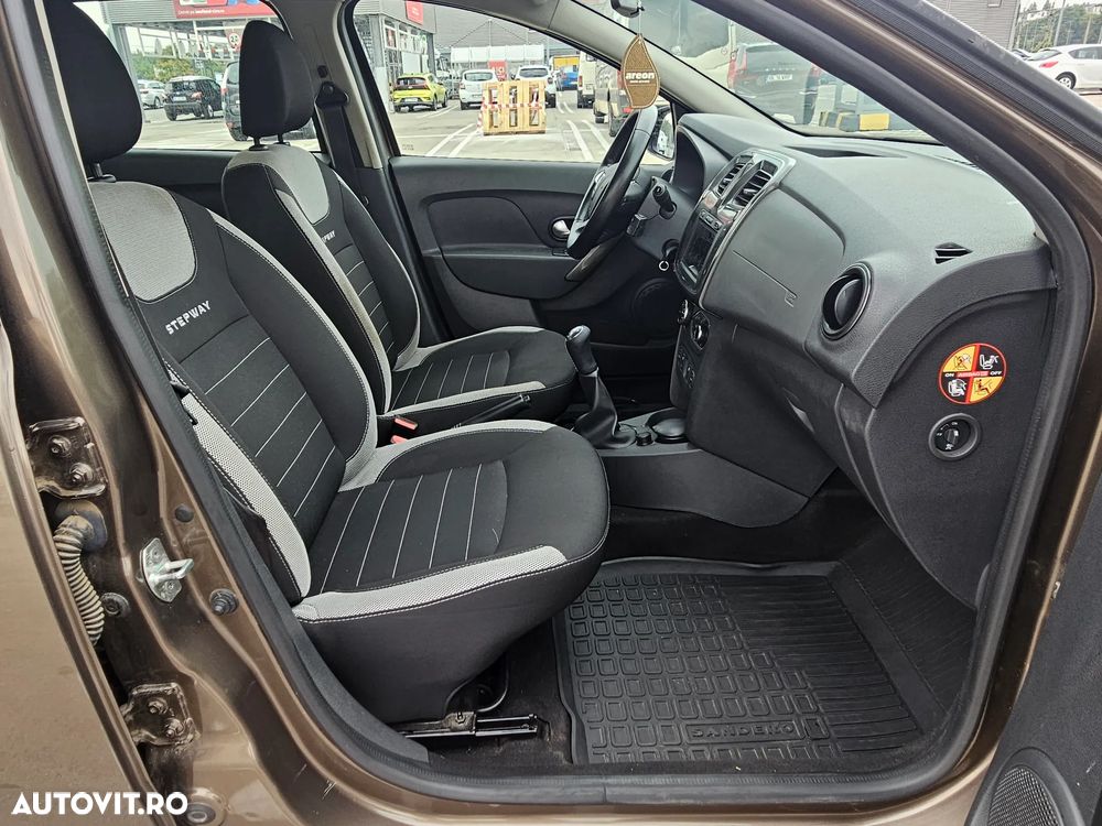 Dacia Logan 0.9 TCe Prestige - 8