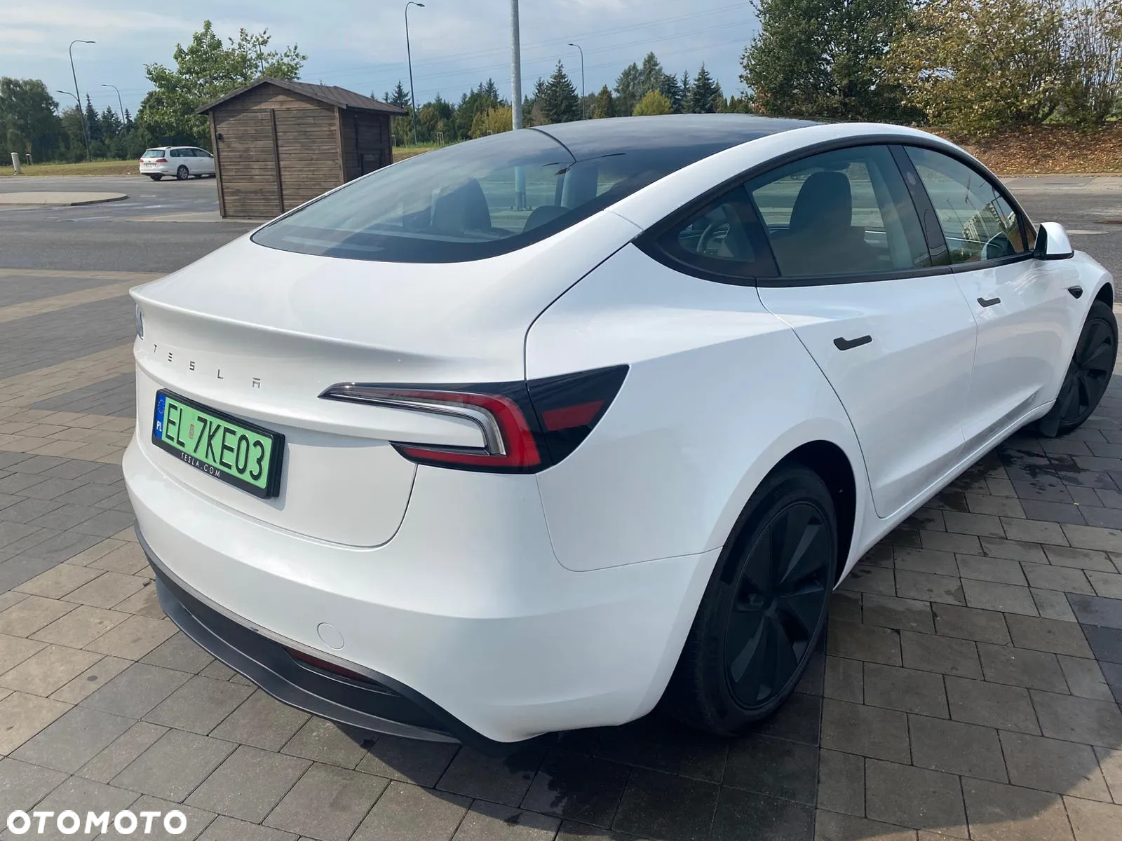 Tesla Model 3 Long Range RWD - 2