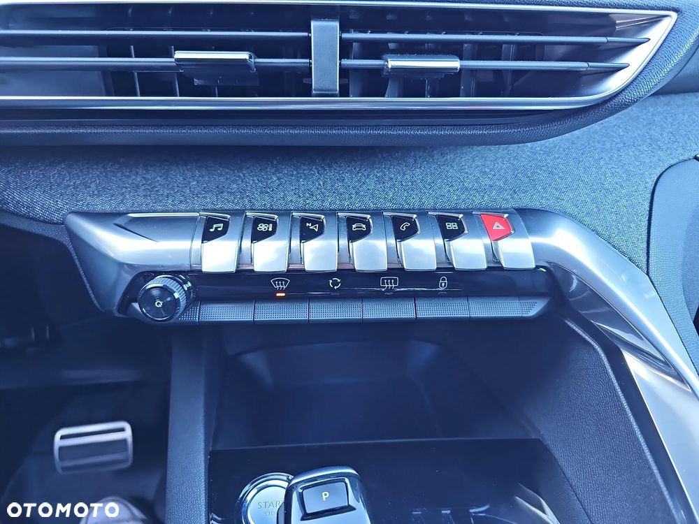 Peugeot 3008 1.6 THP Allure S&S EAT6 - 21