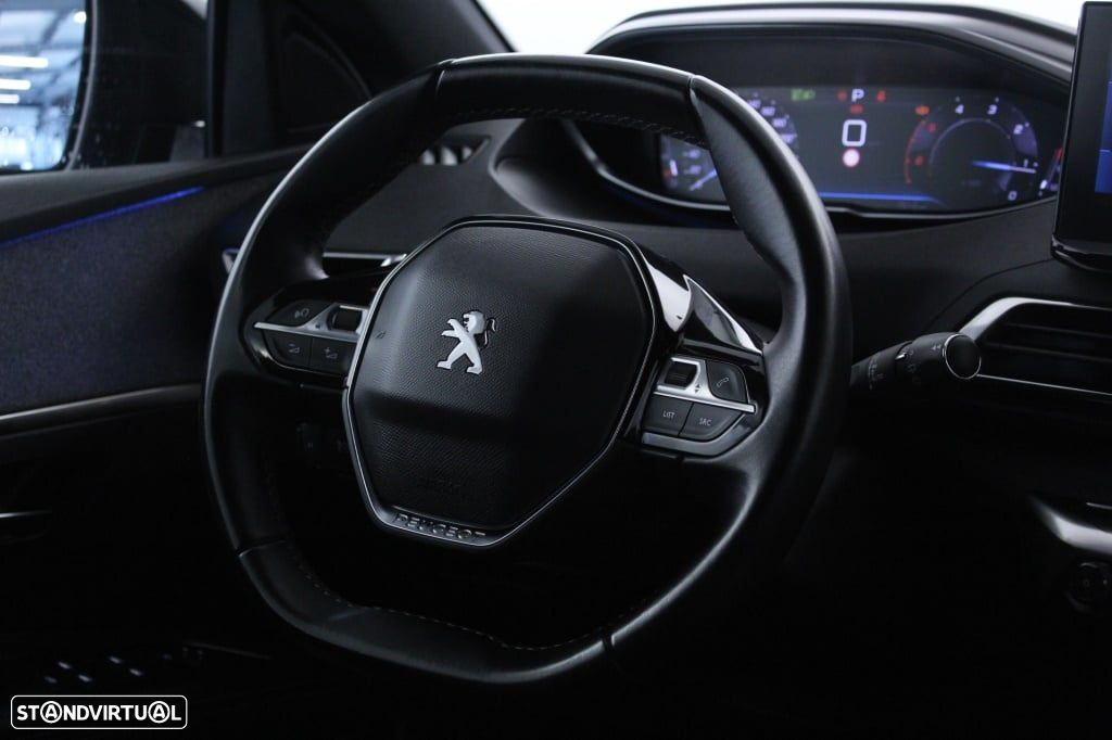 Peugeot 3008 1.5 BlueHDi Allure Pack EAT8 - 16